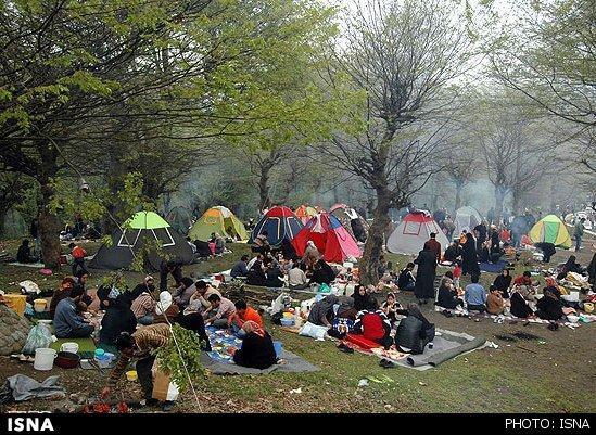 نمودار ارتباط مستقیم تعداد مبتلایان کرونا با سفر ، مردم نمودار ارتباط مستقیم تعداد مبتلایان کرونا با سفر ، مردم در خانه ماندن و سفر نرفتن را جدی تر بگیرند
