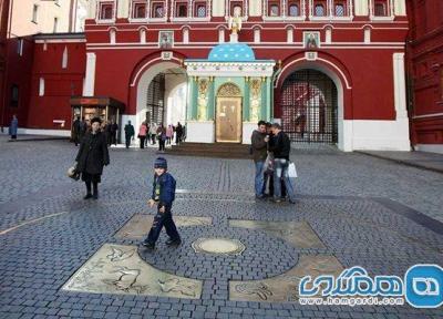 تور ارزان روسیه: کیلومتر صفر مسکو یکی از اماکن گردشگری روسیه به شمار می رود