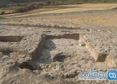 تپه باستانی گنج دره یکی از جاذبه های دیدنی استان کرمانشاه به شمار می رود